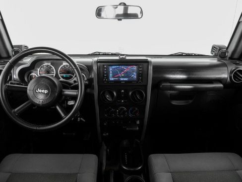 Used 2008 Jeep Wrangler Unlimited Rubicon w/ Dual Top Group AWD/4WD image 12