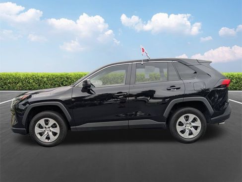 Certified 2025 Toyota RAV4 LE FWD image 10