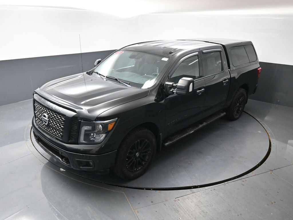 Used 2018 Nissan Titan SV AWD/4WD image 42