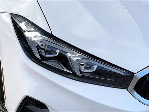 Used 2025 BMW 330i Sedan w/ Convenience Package image 14