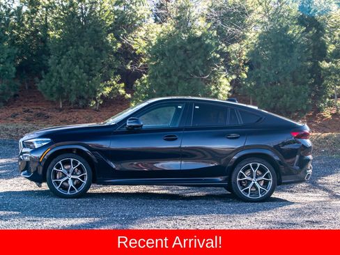 Used 2021 BMW X6 sDrive40i image 4