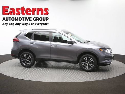 Used 2020 Nissan Rogue SV w/ Premium Package AWD/4WD image 49