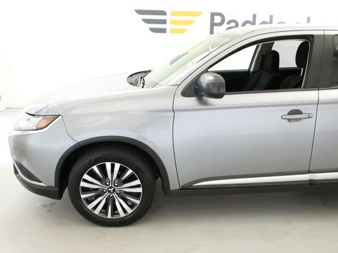 Used 2020 Mitsubishi Outlander ES AWD/4WD image 4