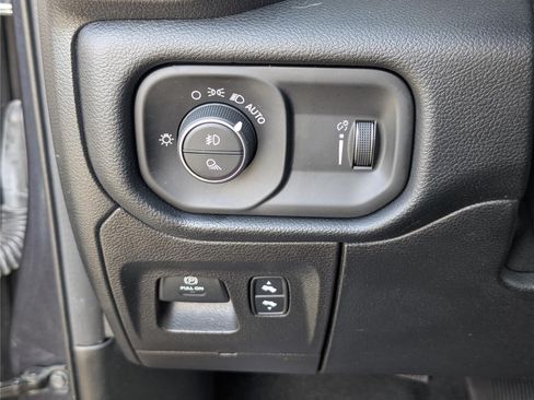 Used 2021 RAM 1500 Big Horn AWD/4WD image 22