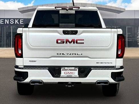 Used 2025 GMC Sierra 1500 Denali image 5