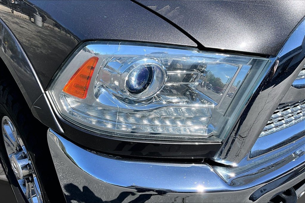 Used 2018 RAM 2500 Laramie AWD/4WD image 25