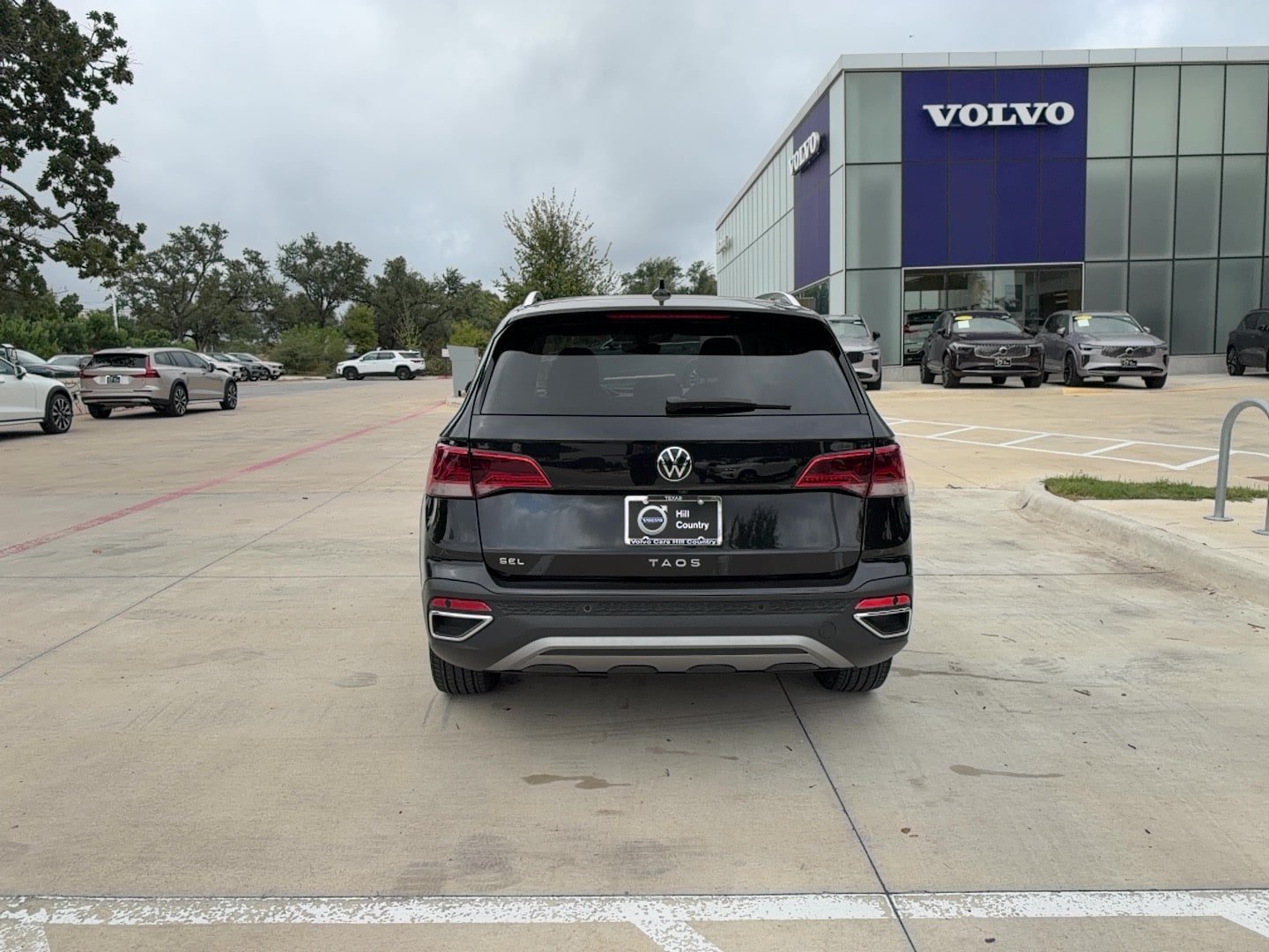 Used 2022 Volkswagen Taos SEL FWD image 5