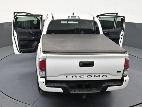 Used 2023 Toyota Tacoma TRD Off-Road w/ TRD Premium Off Road Package RWD image 33