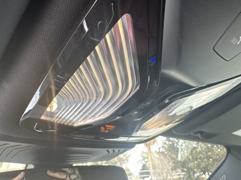 Used 2024 BMW X3 sDrive30i w/ Premium Package image 26