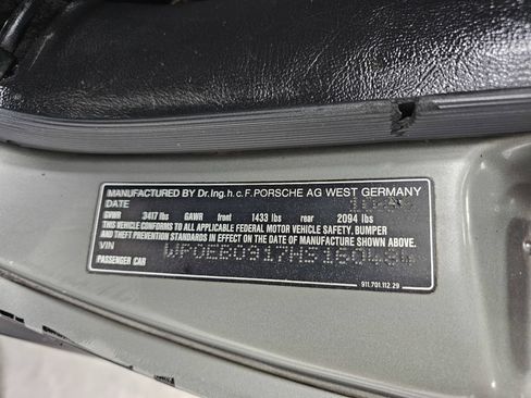 Used 1987 Porsche 911 Carrera RWD image 14