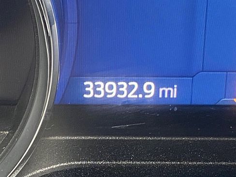 Certified 2022 Ford F150 XLT w/ Equipment Group 302A High image 16