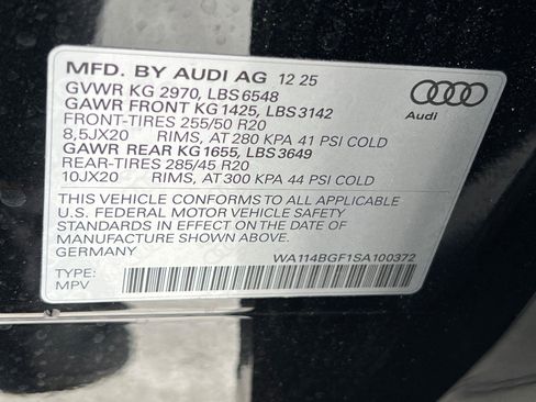 New 2025 Audi Q6 e-tron Premium AWD/4WD image 26