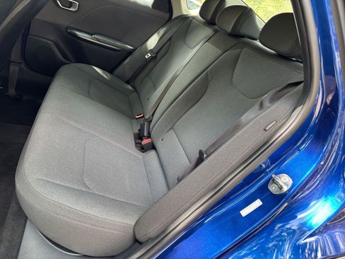 Used 2025 Kia K4 FWD image 38