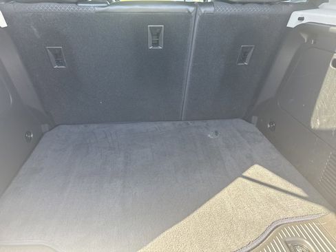 Used 2022 Buick Encore Preferred w/ Safety Package image 19