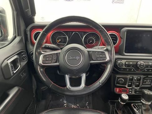 Used 2021 Jeep Gladiator Rubicon image 11