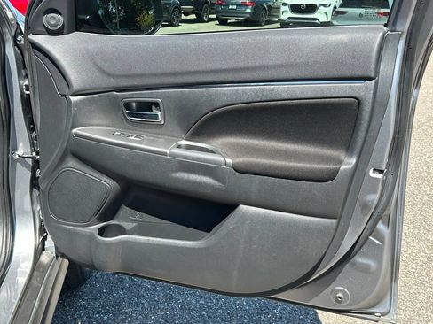 Used 2021 Mitsubishi Outlander Sport SE AWD/4WD image 41