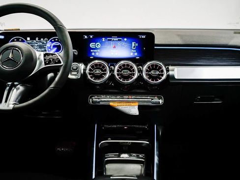 New 2025 Mercedes-Benz EQB 300 4MATIC image 13