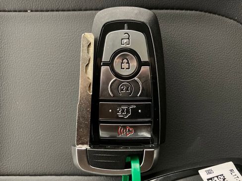 New 2026 Ford Expedition Active image 33