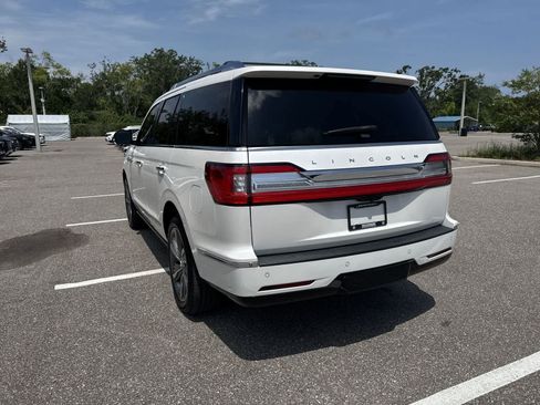 Used 2018 Lincoln Navigator Reserve w/ Technology Package AWD/4WD image 12