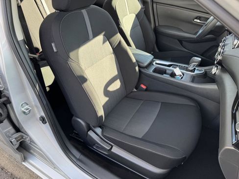 Used 2023 Nissan Sentra SV image 28