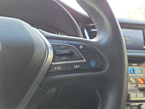 Used 2022 INFINITI QX50 Luxe w/ Appearance Package image 14