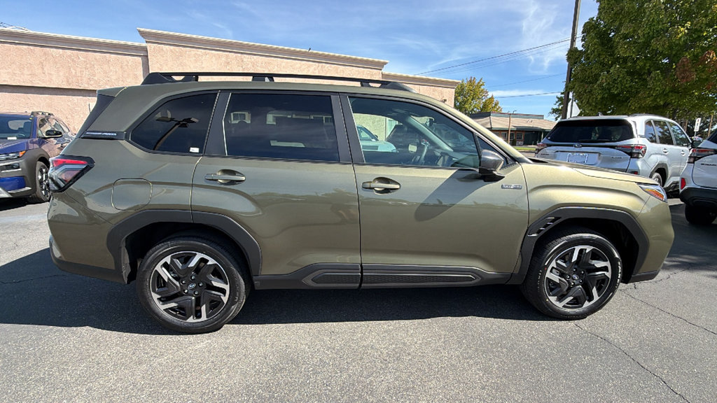 New 2026 Subaru Forester Touring AWD/4WD image 3