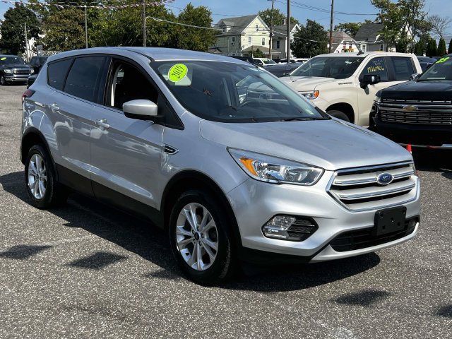 Used 2019 Ford Escape SE AWD/4WD image 1