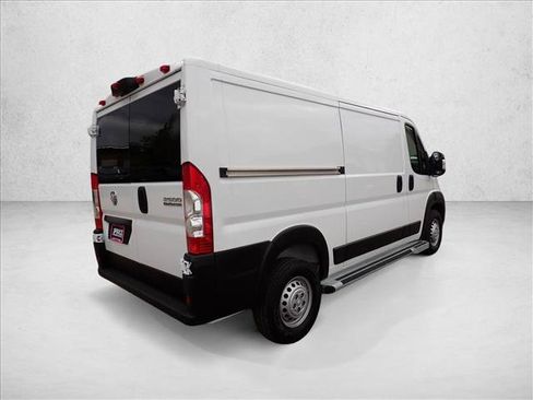 Used 2025 RAM ProMaster 2500 w/ U-Haul Equipment Group FWD image 4