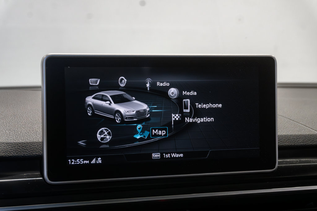 Used 2019 Audi A4 2.0T Prestige w/ Prestige Package AWD/4WD image 19