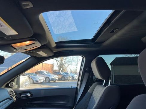 Used 2022 Dodge Durango GT w/ Blacktop Package image 19