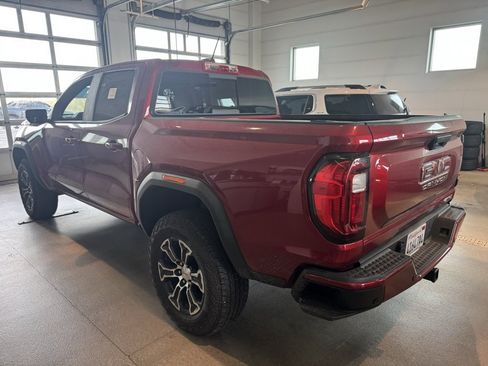 Used 2024 GMC Canyon AT4 w/ Technology Package image 4