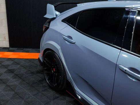 Used 2019 Honda Civic Type R image 5