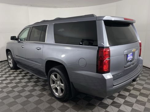 Used 2018 Chevrolet Suburban LS w/ All-Season Package image 7