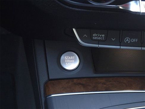 Used 2018 Audi Q5 2.0T Premium Plus w/ Premium Plus Package image 22