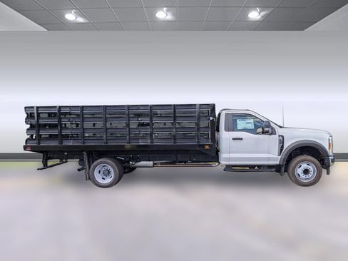 New 2024 Ford F550 2WD Regular Cab Super Duty image 7