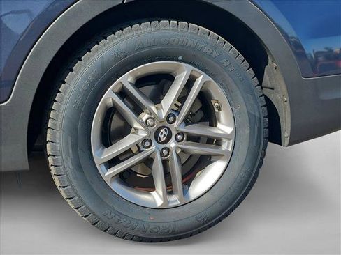 Used 2018 Hyundai Santa Fe Sport w/ 2.4L Value Package 02 FWD image 29