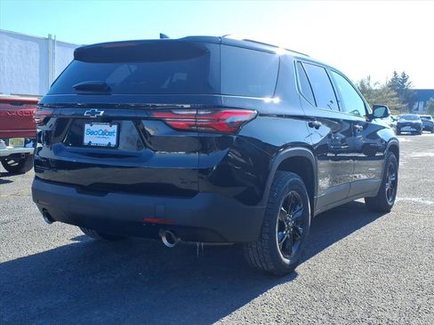 Certified 2023 Chevrolet Traverse LT w/ Midnight/Sport Edition image 6