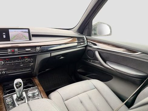 Used 2018 BMW X5 xDrive35i w/ M Sport Package image 24