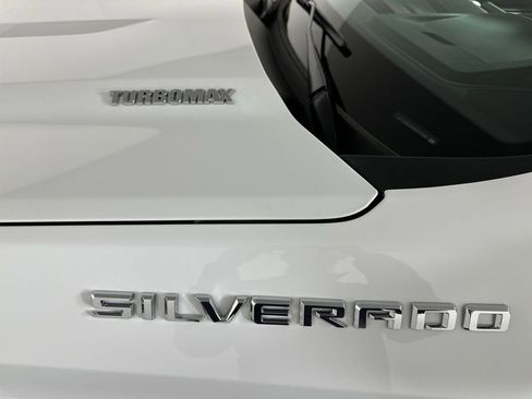 Used 2026 Chevrolet Silverado 1500 LT AWD/4WD image 30