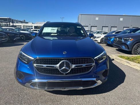 New 2026 Mercedes-Benz GLC 300 image 2