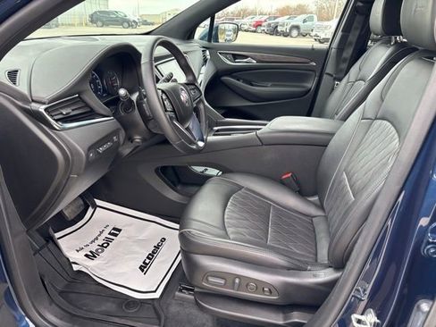 Certified 2023 Buick Enclave Avenir w/ Avenir Technology Package image 9