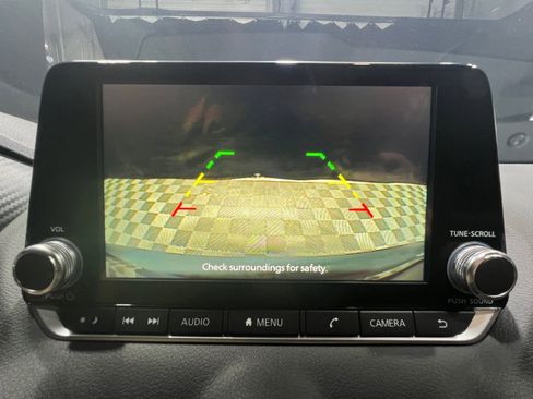 New 2025 Nissan Sentra SR image 29