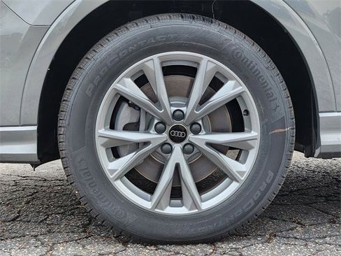 New 2025 Audi Q3 2.0T Premium image 10