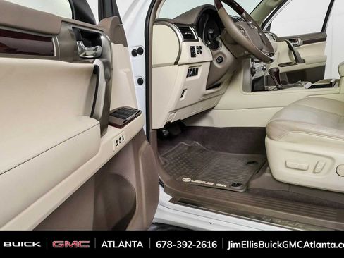 Used 2019 Lexus GX 460 Premium w/ Premium Package AWD/4WD image 7