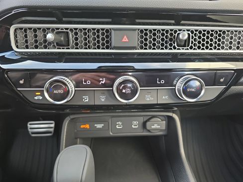 New 2026 Honda Civic Sport image 23