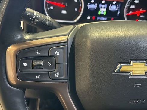 Used 2023 Chevrolet Silverado 2500 High Country w/ Z71 Off-Road Package AWD/4WD image 33