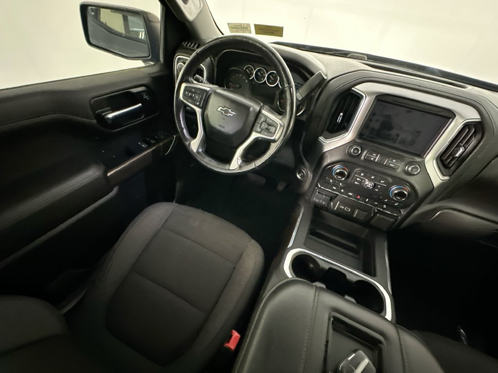 Used 2020 Chevrolet Silverado 1500 RST AWD/4WD image 9