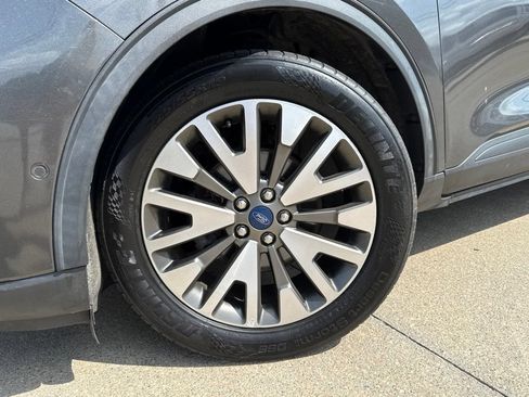 Used 2020 Ford Escape Titanium AWD/4WD image 52