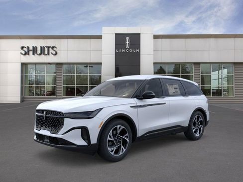 New 2026 Lincoln Nautilus Premier w/ Jet Appearance Package image 1