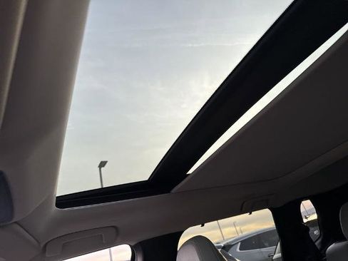 Used 2024 Mitsubishi Outlander SEL image 15